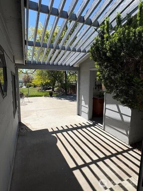 Property photo for 23 W Hale Avenue, Omak photo 25