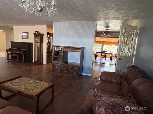 Property photo for 23 W Hale Avenue, Omak photo 5