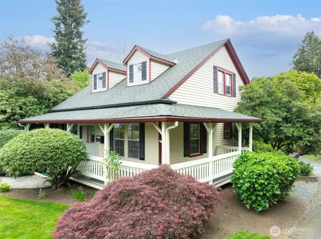 Property photo for 654 W Main Street, Monroe