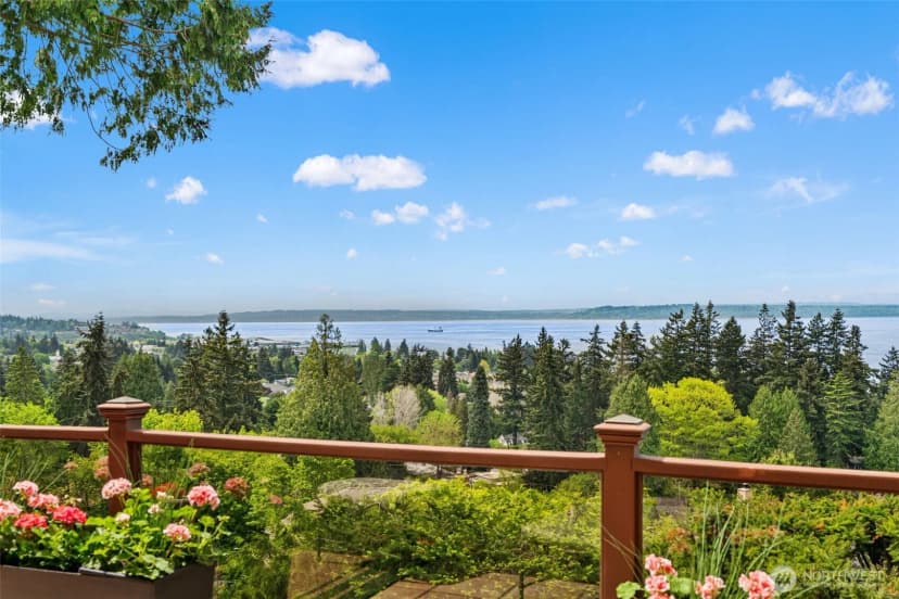 Property photo for 19314 94th Avenue W, Edmonds photo 34