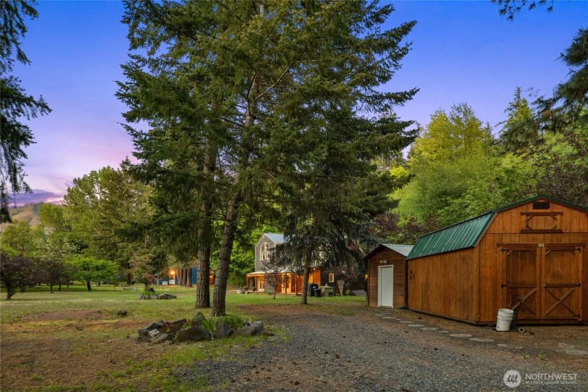 Property photo for 1061 Lauderdale Lane, Cle Elum photo 3