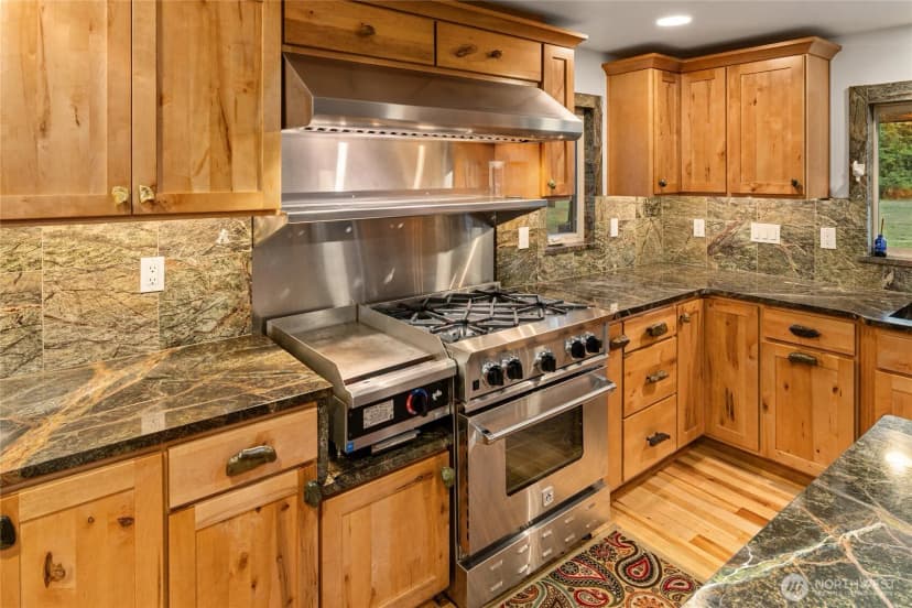 Property photo for 1061 Lauderdale Lane, Cle Elum photo 9