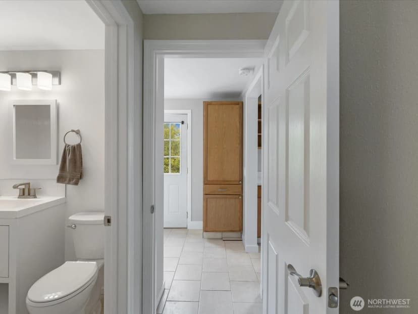 Property photo for 7631 201st Street Sw, Edmonds photo 20