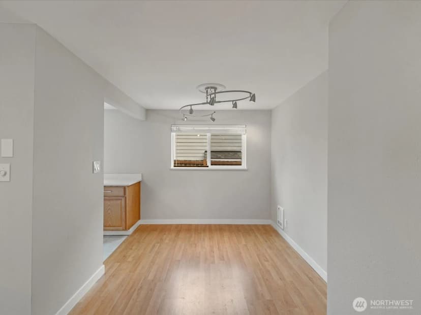 Property photo for 7631 201st Street Sw, Edmonds photo 16