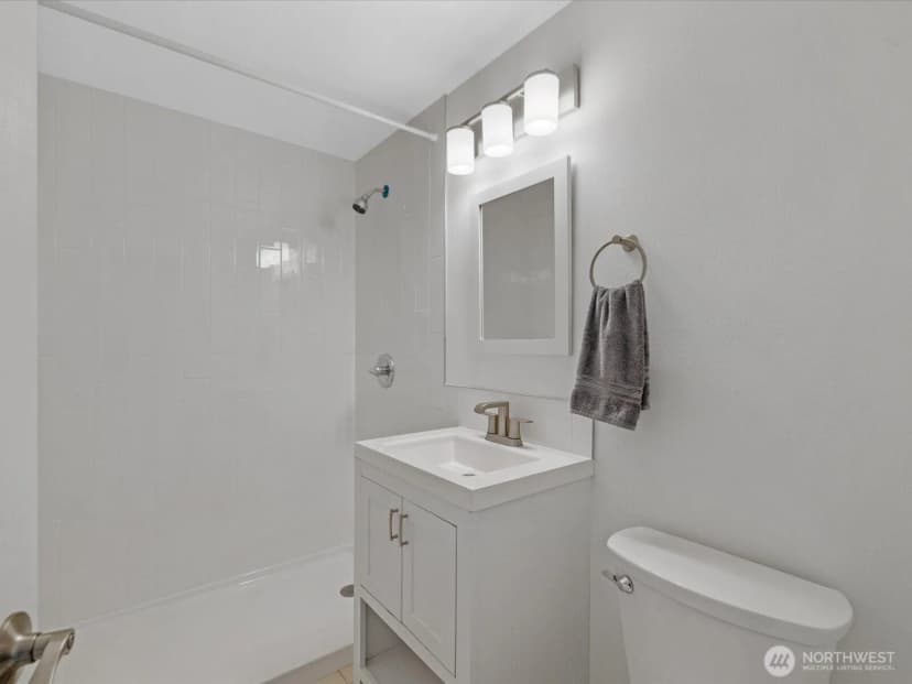 Property photo for 7631 201st Street Sw, Edmonds photo 19