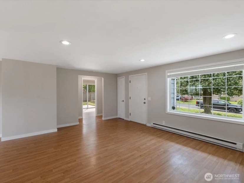 Property photo for 7631 201st Street Sw, Edmonds photo 9