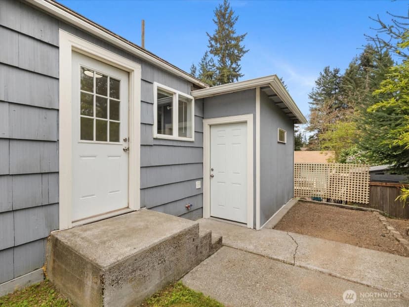 Property photo for 7631 201st Street Sw, Edmonds photo 34