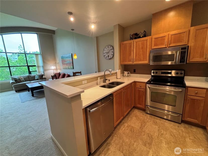Property photo for 16275 Ne 85th Street #414, Redmond photo 14