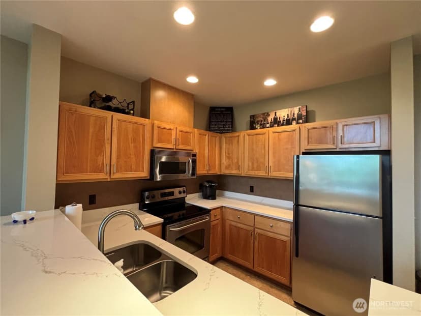 Property photo for 16275 Ne 85th Street #414, Redmond photo 13