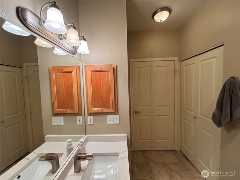 Property photo for 16275 Ne 85th Street #414, Redmond photo 23
