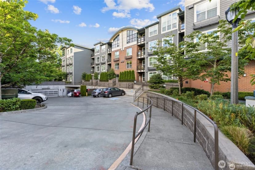Property photo for 16275 Ne 85th Street #414, Redmond photo 3