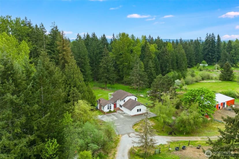 Property photo for 25919 Orting Kapowsin Highway E, Graham photo 37