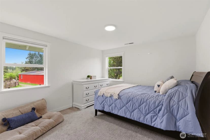Property photo for 25919 Orting Kapowsin Highway E, Graham photo 24