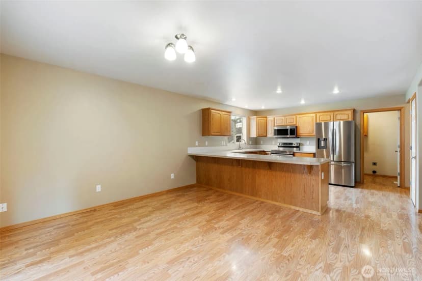 Property photo for 1450 Brown Street Se, Olympia photo 8