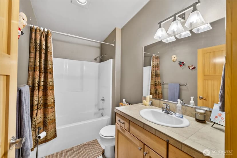 Property photo for 1109 29th Street #301, Anacortes photo 29