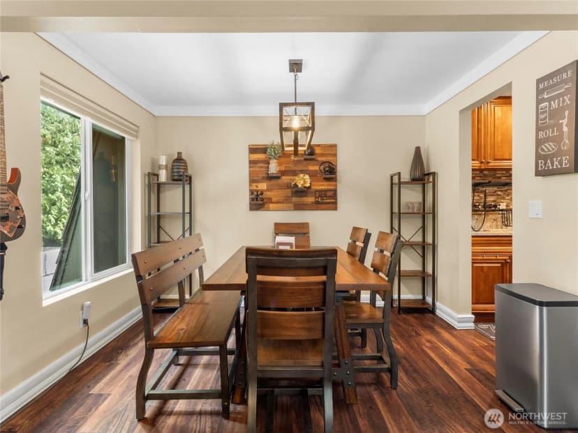 Property photo for 1420 153rd Ave Ne #4004, Bellevue photo 9