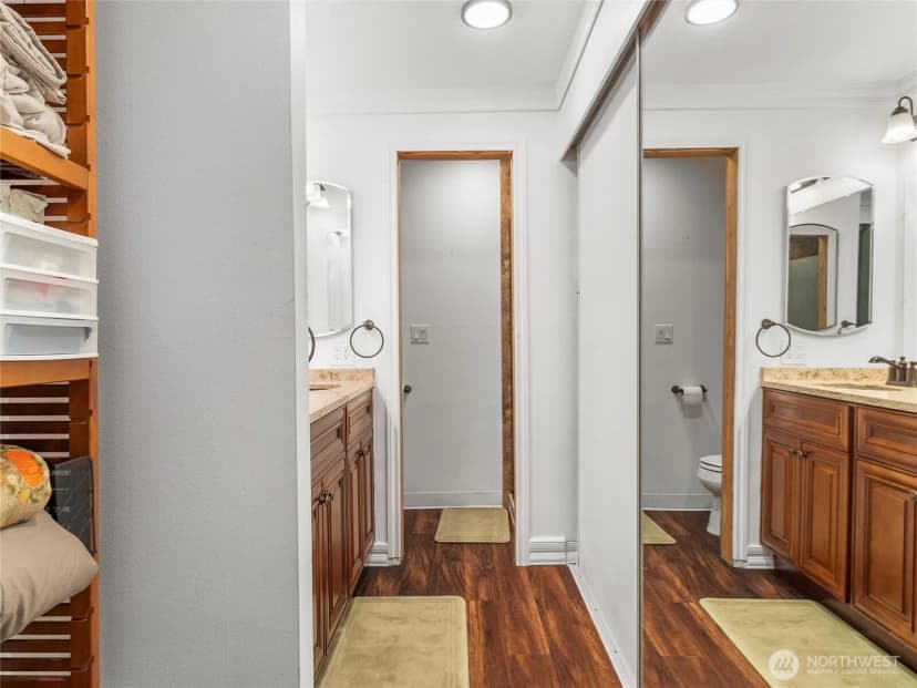 Property photo for 1420 153rd Ave Ne #4004, Bellevue photo 18