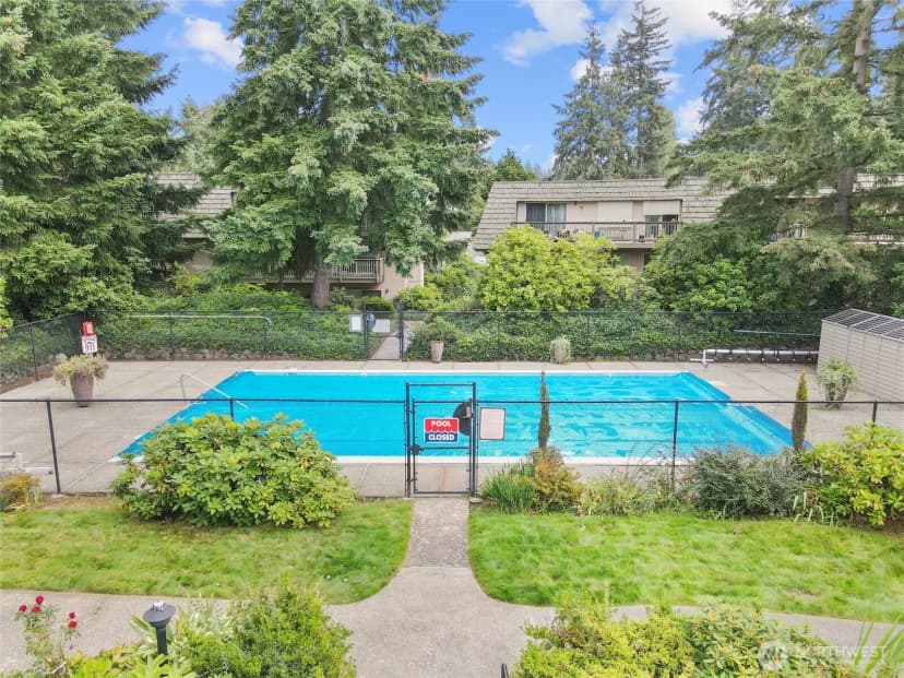 Property photo for 1420 153rd Ave Ne #4004, Bellevue photo 33