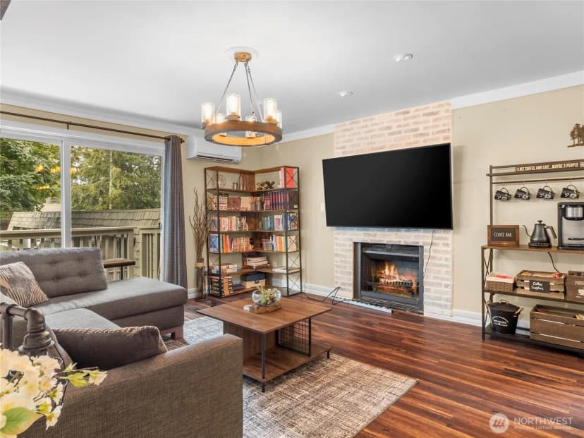 Property photo for 1420 153rd Ave Ne #4004, Bellevue photo 7