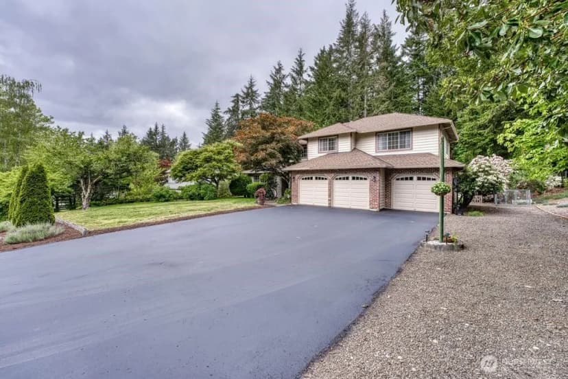 Property photo for 4717 Se Constitution Court, Port Orchard photo 2