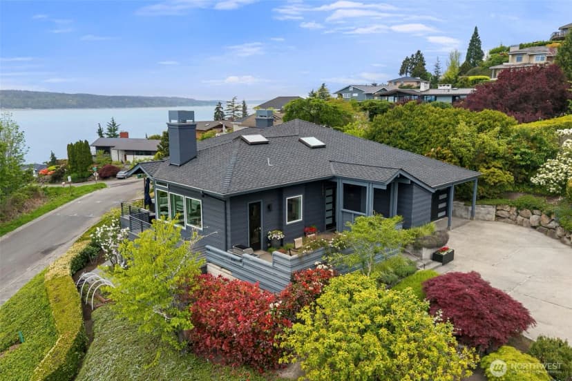 Property photo for 6227 95th Place Sw, Mukilteo