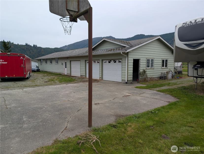 Property photo for 15317 300th Street Ne, Arlington photo 12