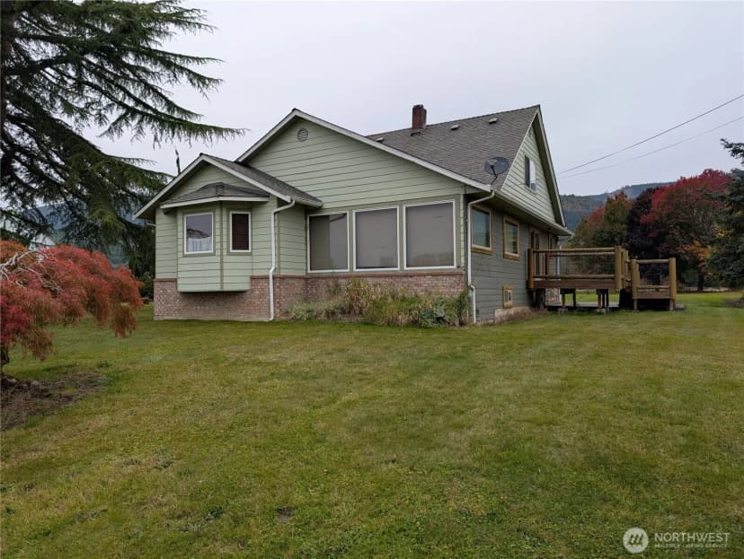 Property photo for 15317 300th Street Ne, Arlington photo 6