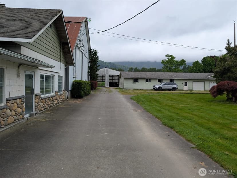 Property photo for 15317 300th Street Ne, Arlington photo 19