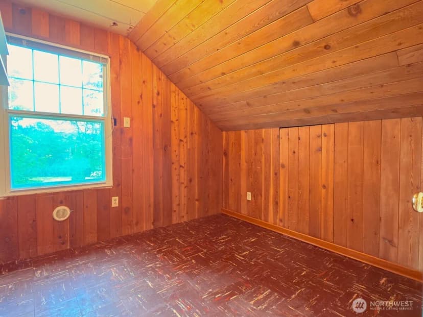Property photo for 612 S 160th Street, Burien photo 20