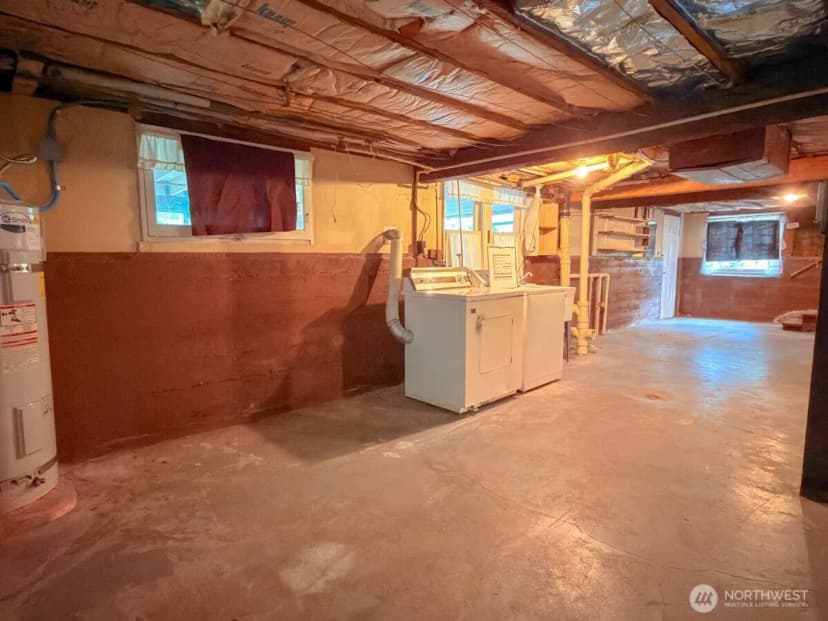 Property photo for 612 S 160th Street, Burien photo 29
