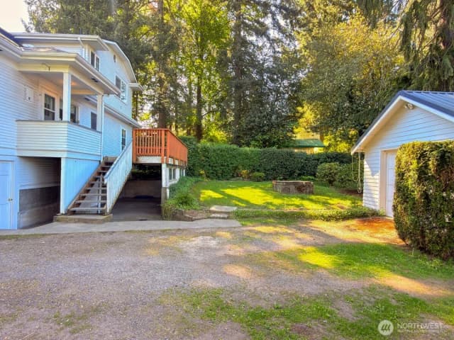 Property photo for 612 S 160th Street, Burien photo 5