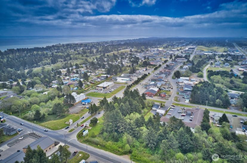Property photo for 899 Ocean Shores Boulevard Nw, Ocean Shores photo 5