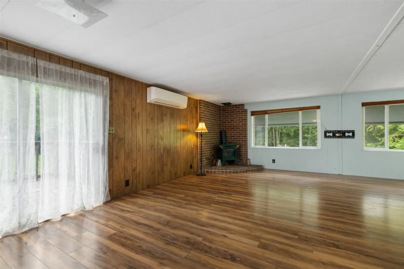 Property photo for 1916 Key Peninsula Highway Nw, Lakebay photo 4