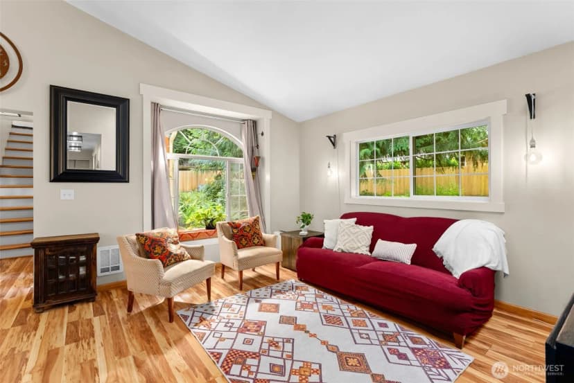 Property photo for 11837 Venice Loop Ne, Bainbridge Island photo 6