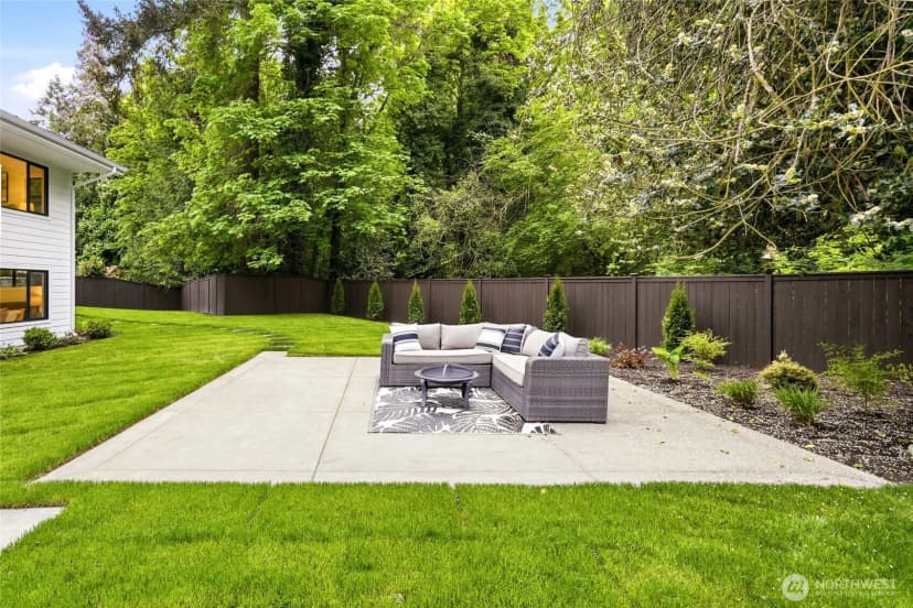 Property photo for 4705 119th Avenue Se, Bellevue photo 33