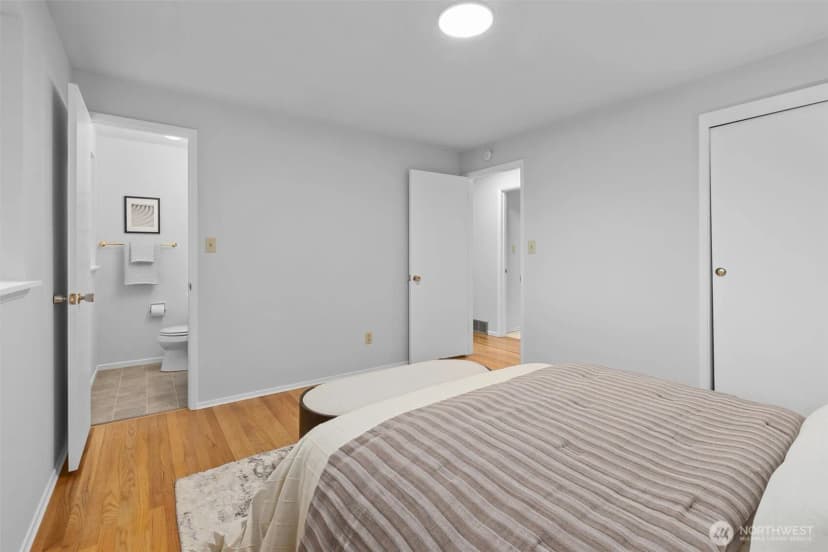 Property photo for 317 Ave Ne 145th, Bellevue photo 11
