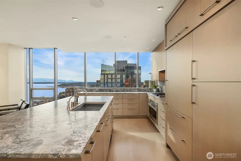 Property photo for 1521 2nd Avenue #ph3800, Seattle photo 13