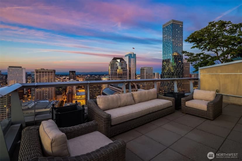 Property photo for 1521 2nd Avenue #ph3800, Seattle photo 33