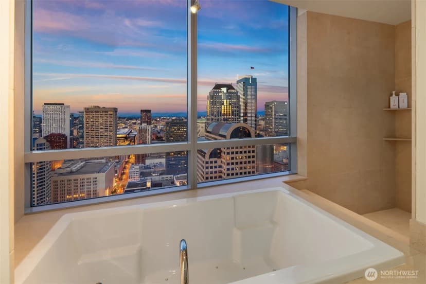 Property photo for 1521 2nd Avenue #ph3800, Seattle photo 26