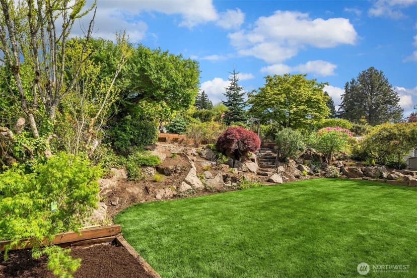 Property photo for 18008 13th Avenue Nw, Shoreline photo 32