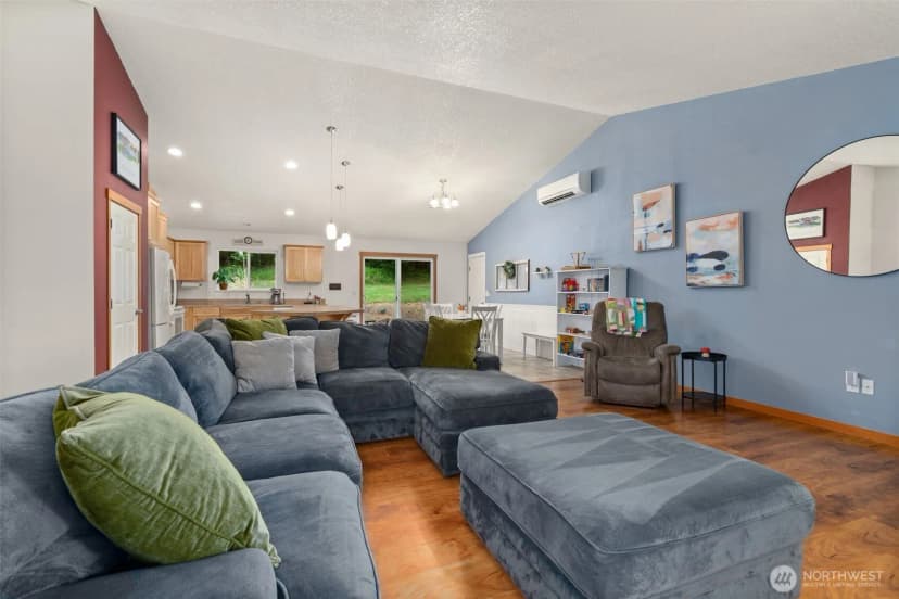 Property photo for 236 Chilvers Road, Chehalis photo 9