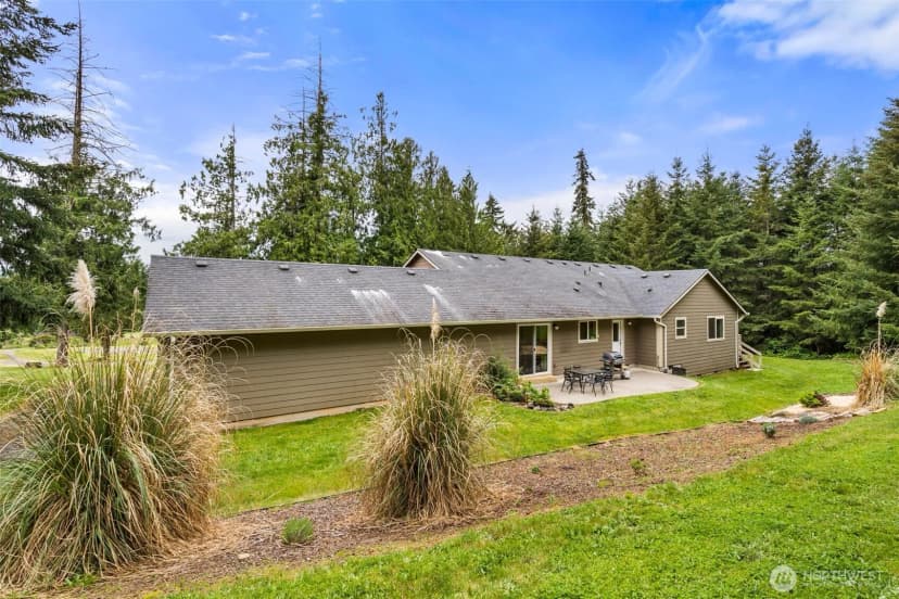 Property photo for 236 Chilvers Road, Chehalis photo 23