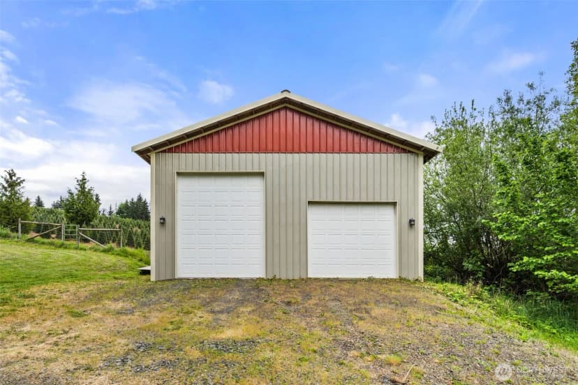 Property photo for 236 Chilvers Road, Chehalis photo 30