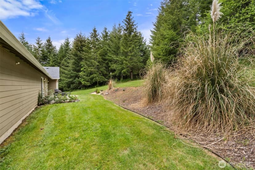 Property photo for 236 Chilvers Road, Chehalis photo 24