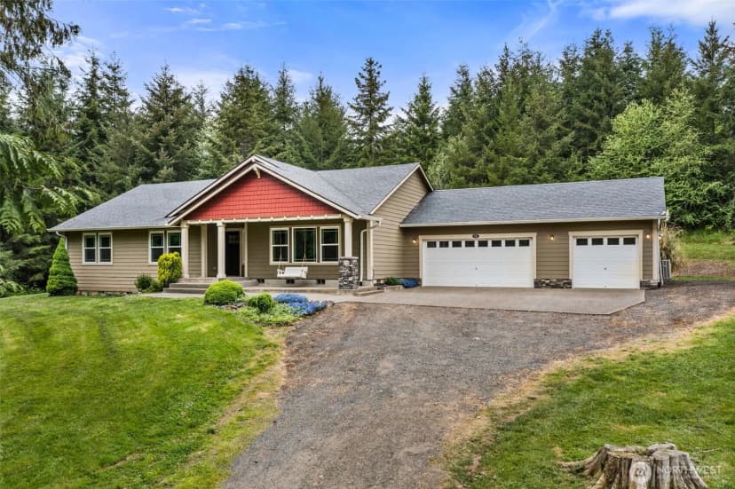 Property photo for 236 Chilvers Road, Chehalis