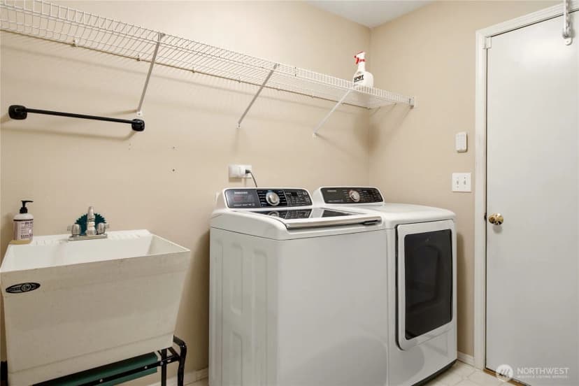 Property photo for 5418 150th Place Se, Everett photo 17