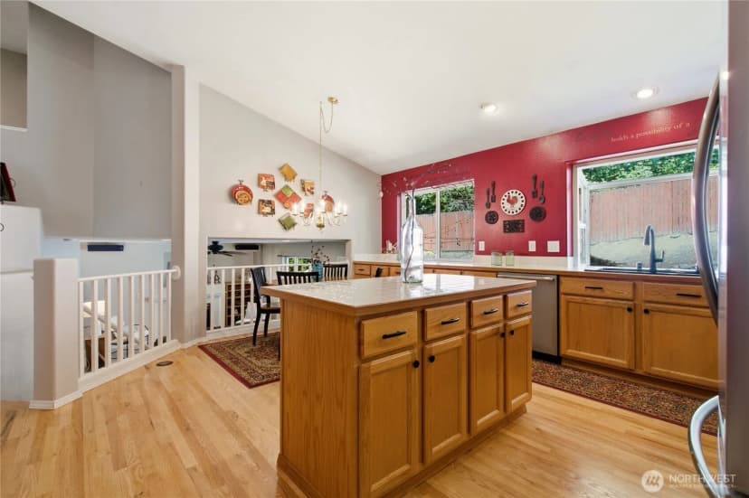Property photo for 5418 150th Place Se, Everett photo 10