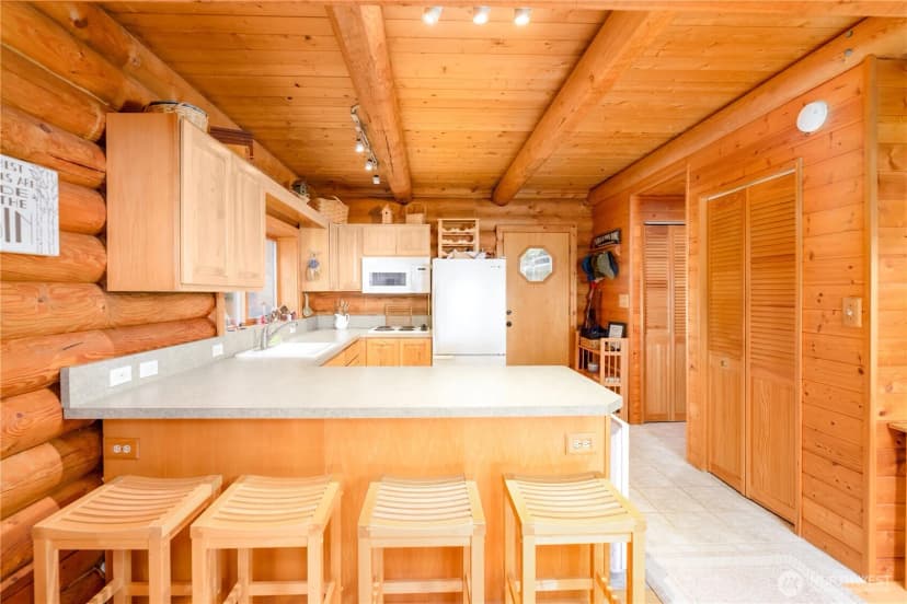 Property photo for 214 Cougar Crest Road, Sequim photo 6
