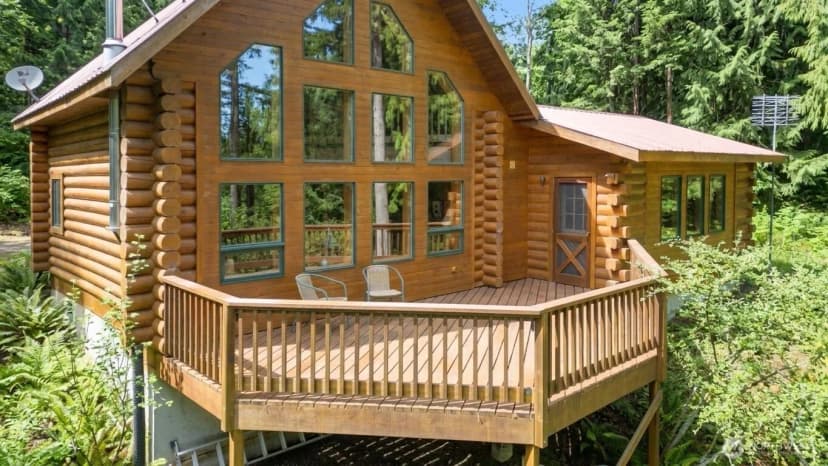 Property photo for 214 Cougar Crest Road, Sequim photo 2