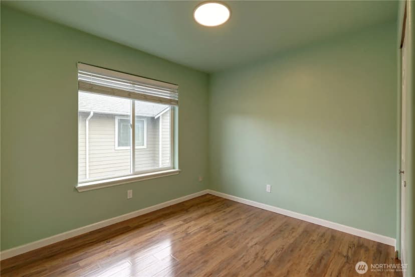 Property photo for 434 S 156th Street #b1, Burien photo 18